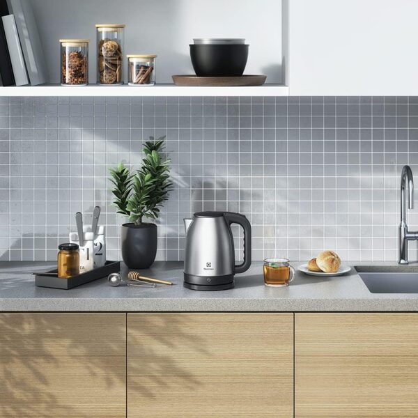 Chaleira Elétrica Electrolux - 1,8L (EEK10 inox 127v) - Image 4